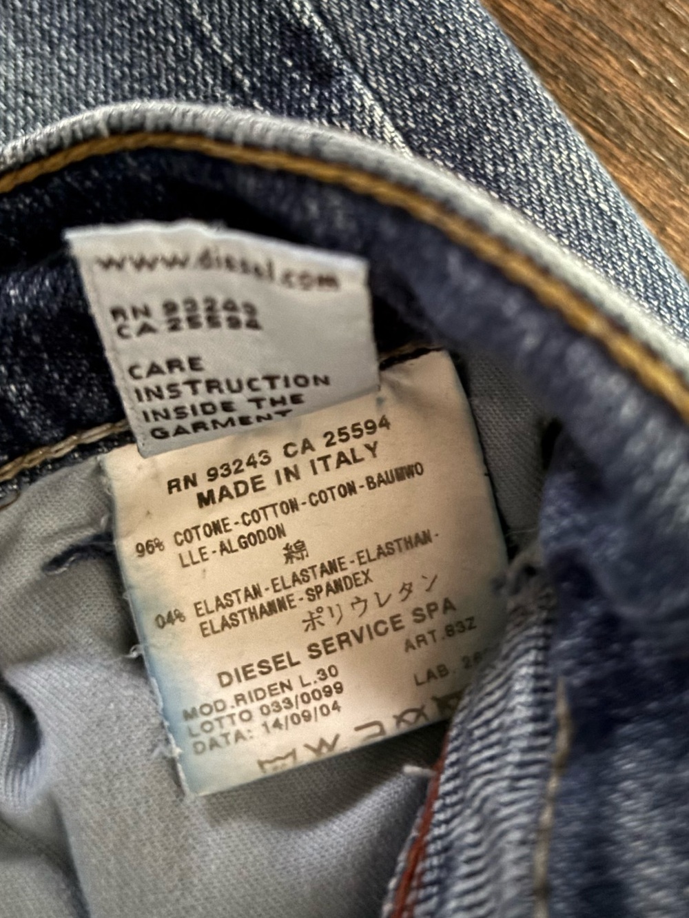 A.E.O. and ITALIAN made Diesel Industry light Indigo Blue  Jeans sz 28 - Picture 10 of 13